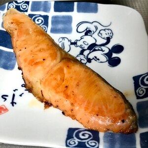 鮭のソテー（バター＆しょうゆ）